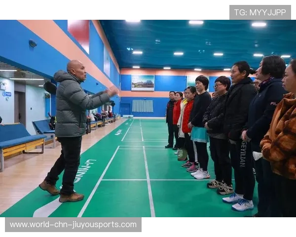 联赛技术官员讲座 提高裁判与教练沟通效率，对裁判判罚有异议,教练员可以上场和裁判沟通